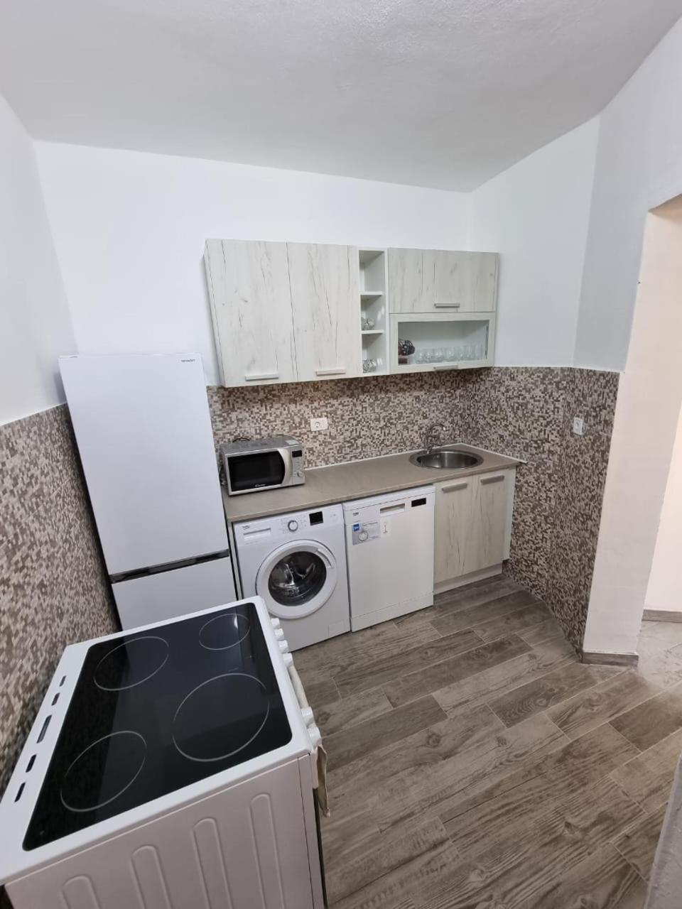 Apartments Vukmarkovic Sutomore Εξωτερικό φωτογραφία