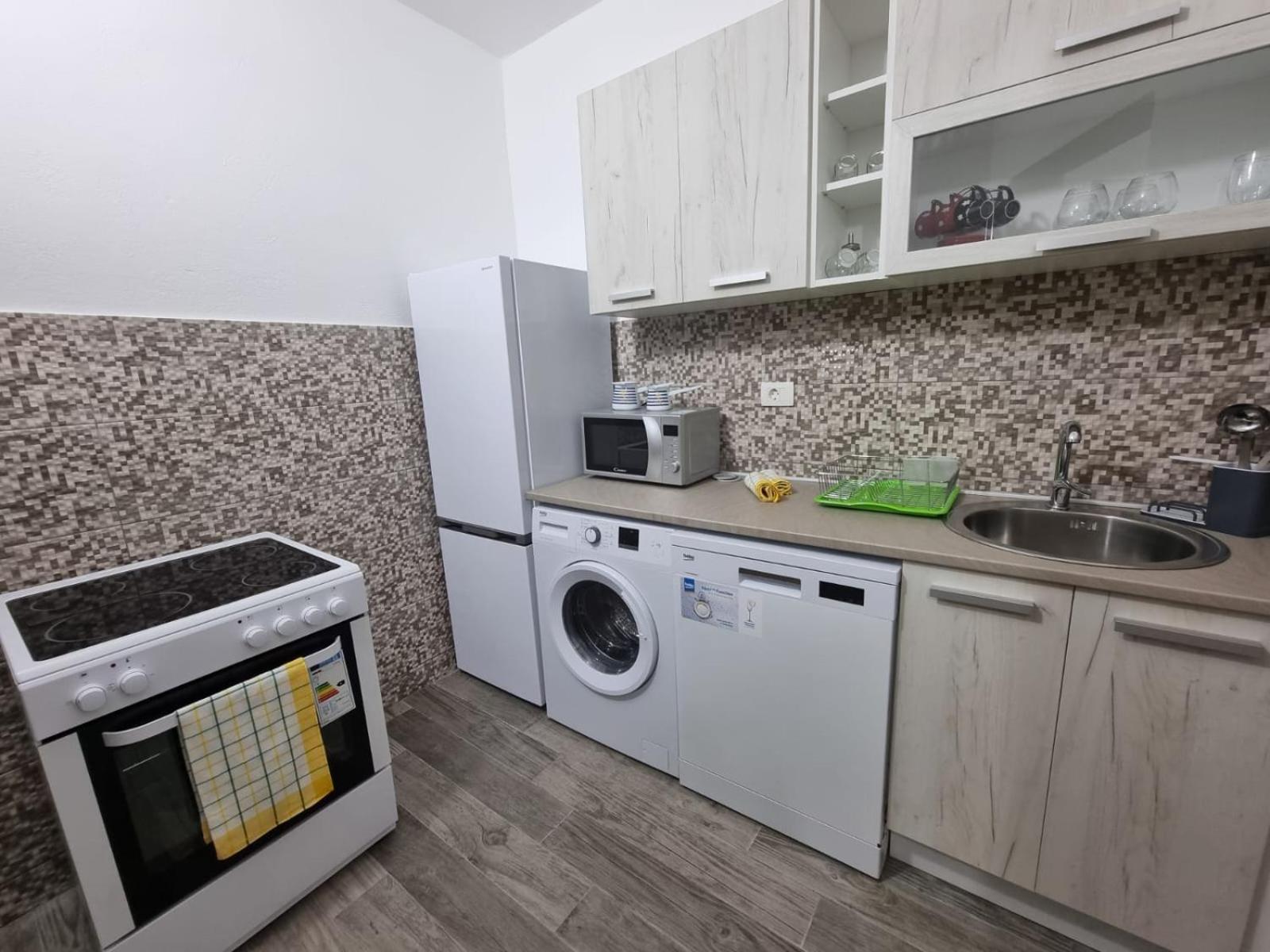Apartments Vukmarkovic Sutomore Εξωτερικό φωτογραφία